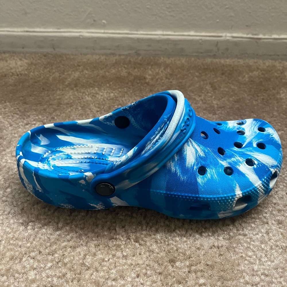 Crocs - Picture 7 of 13